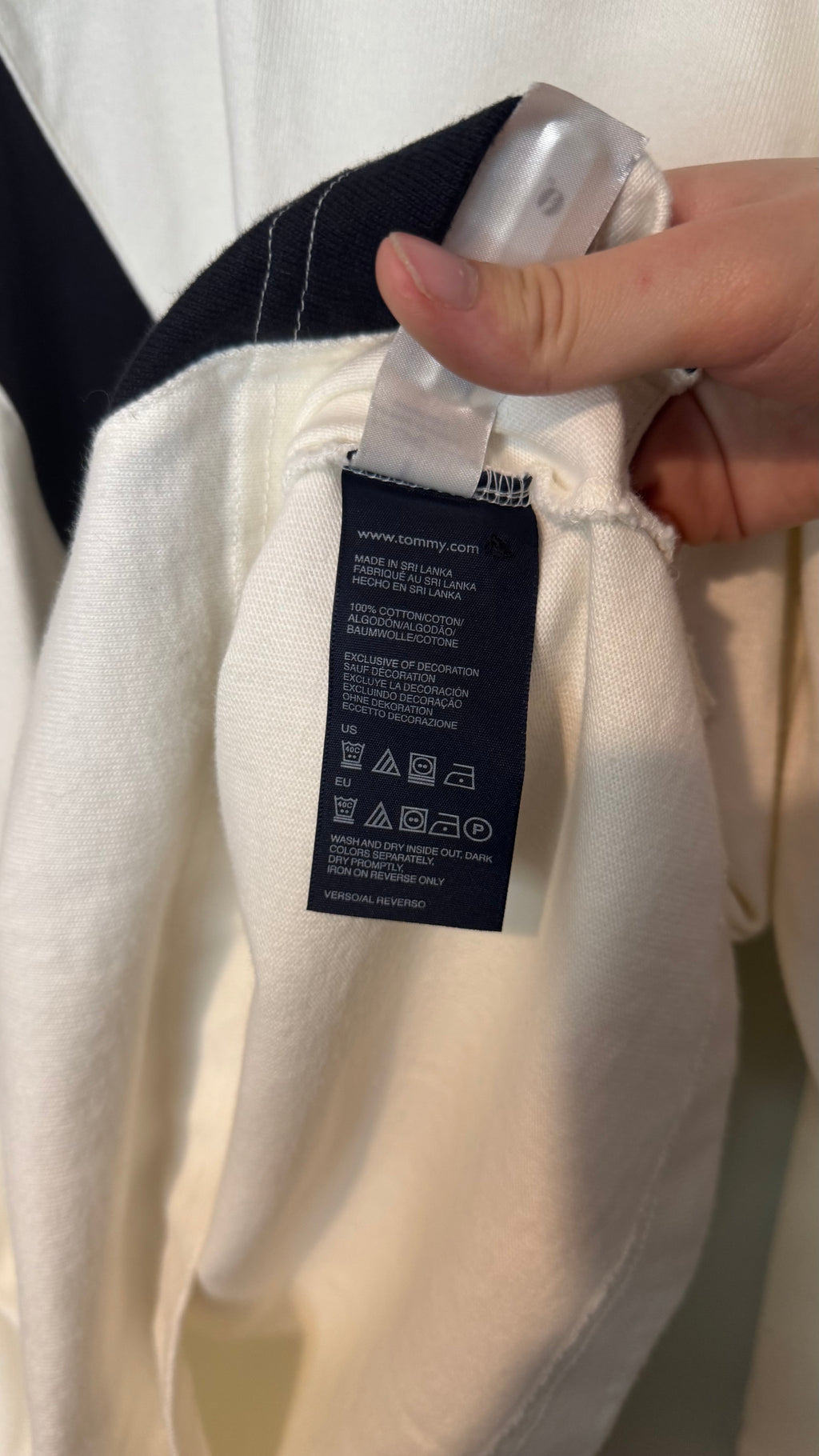 Tommy Hilfiger Rugby Polo Shirt White Navy Crest Long Sleeve Size Small